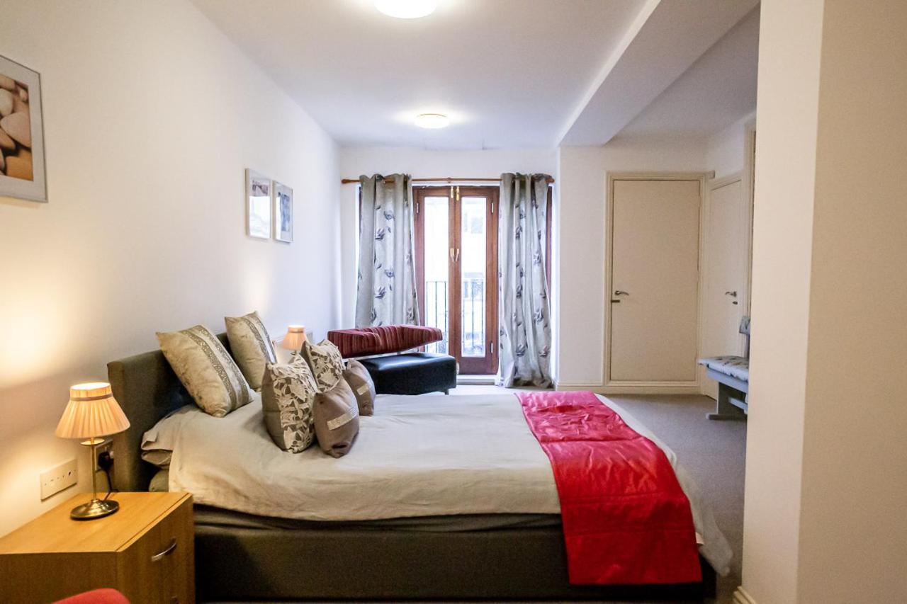 Cavernous Open Plan Town House In St Leonards المظهر الخارجي الصورة