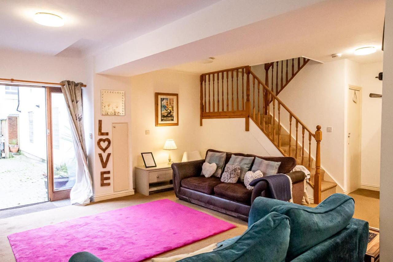 Cavernous Open Plan Town House In St Leonards المظهر الخارجي الصورة