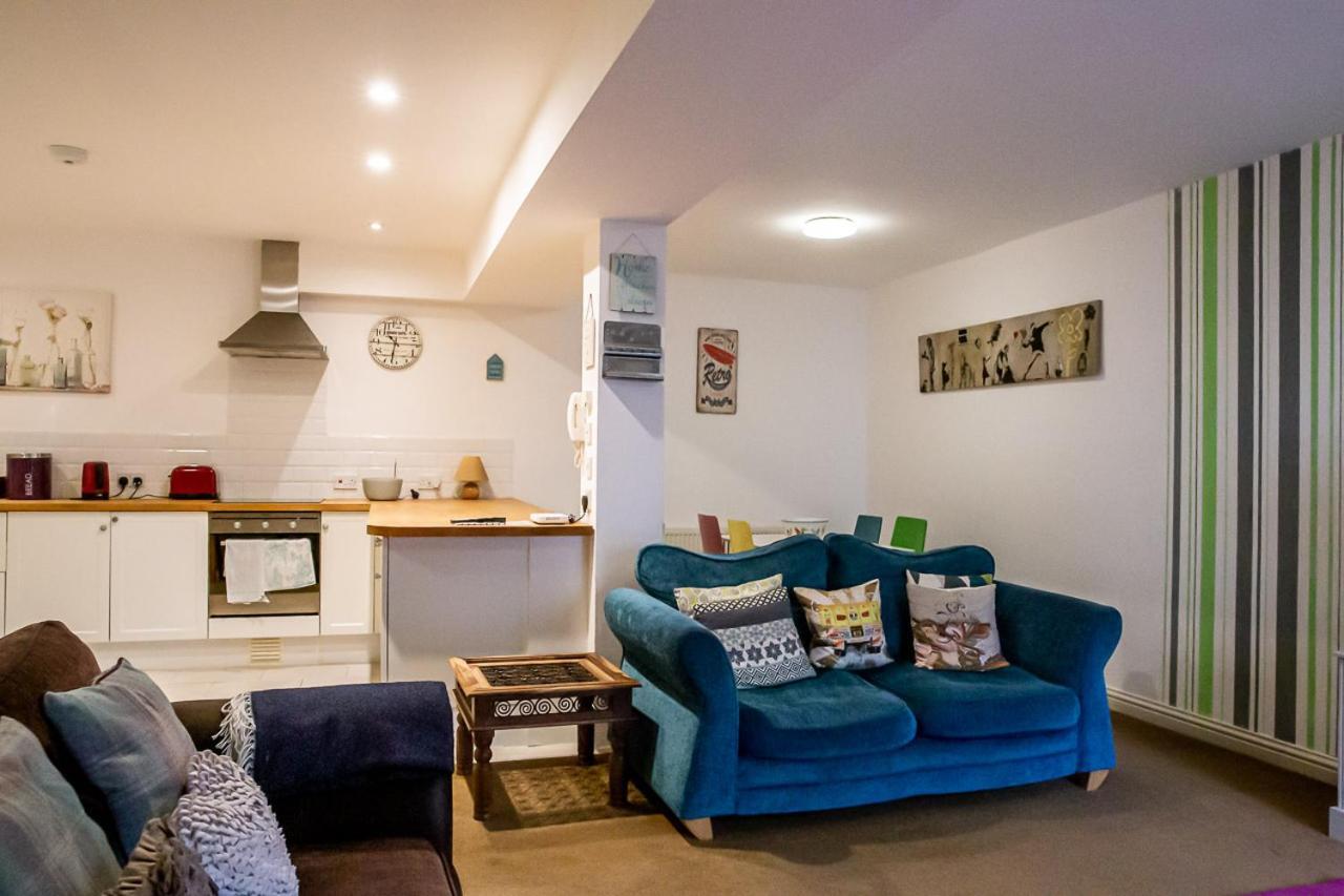Cavernous Open Plan Town House In St Leonards المظهر الخارجي الصورة