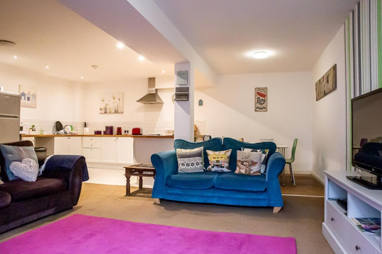 Cavernous Open Plan Town House In St Leonards المظهر الخارجي الصورة